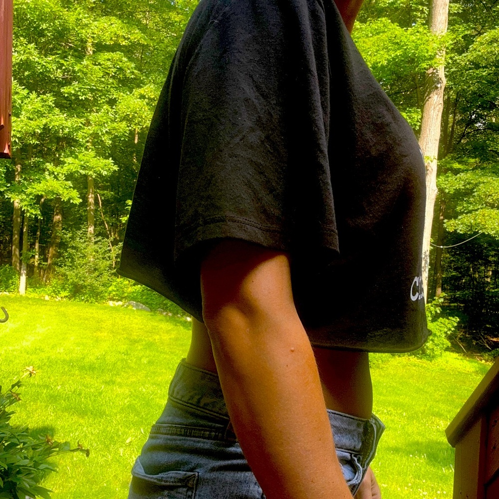Crop Top - Picture 2 of 5